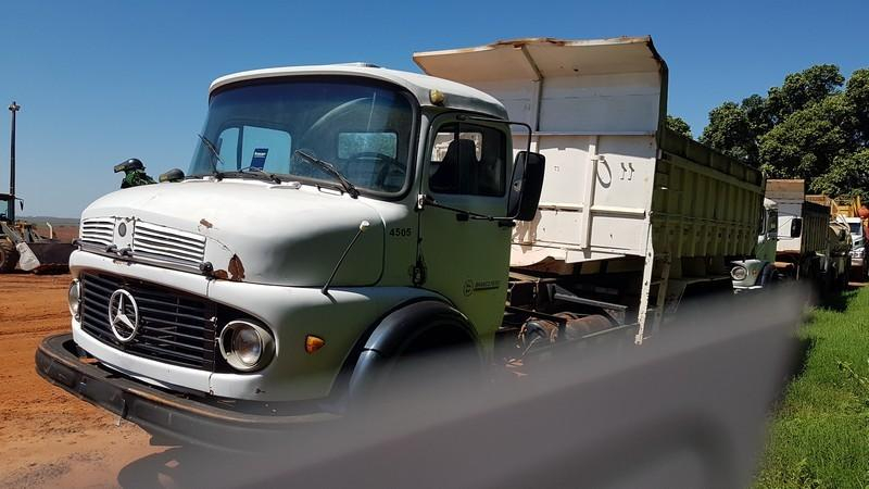 Imagem do leilão Leilão de Mercedes-Benz L 1513 Basculante Ano 1991 com Três Eixos e Tração 6x2 em Adamantina - São Paulo