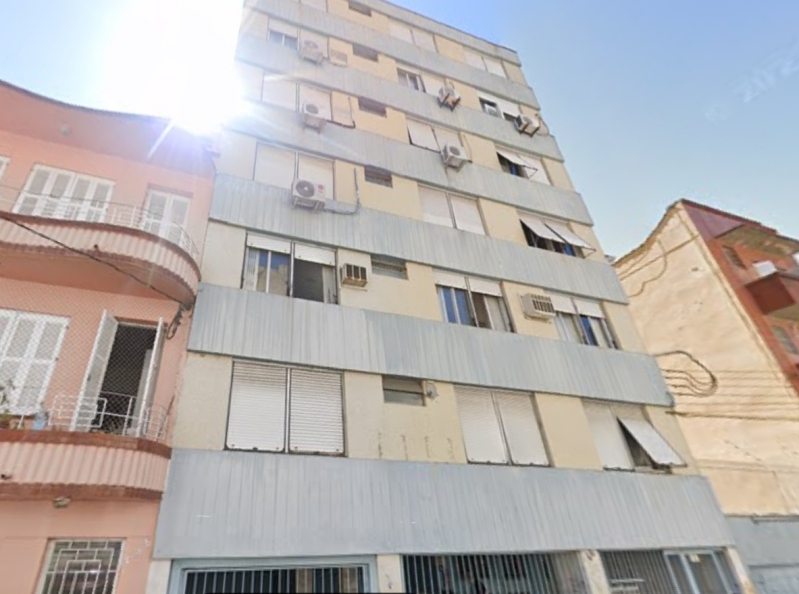Apartamento de 93,56m² com Fração Ideal no Edifício Ouro Preto em Porto Alegre - Rio Grande do Sul