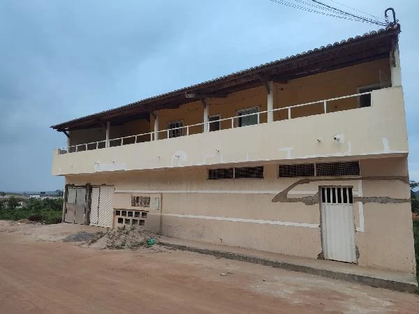 Imagem do leilão Venda Direta de Casa no Loteamento Cidade de Deus com 3 Quartos e 4 Vagas na Garagem em Itaberaba - Bahia