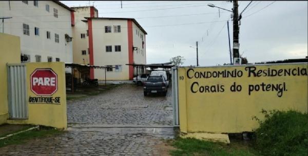 Apartamento no Condomínio Corais do Potengi III com 2 Quartos e 1 Vaga na Garagem em Sao Goncalo Do Amarante - Rio Grande do Norte