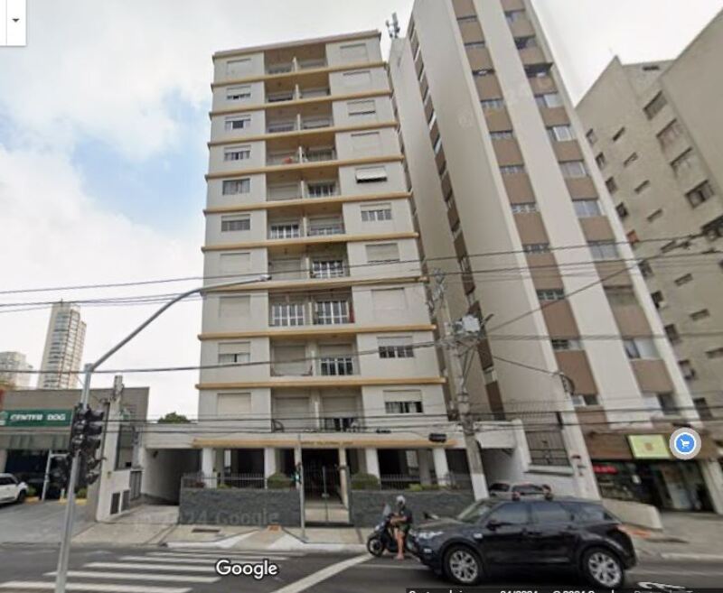 Apartamento no 5° Andar com 102,80m² de Área Útil e 153,10m² de Área Total em São Paulo