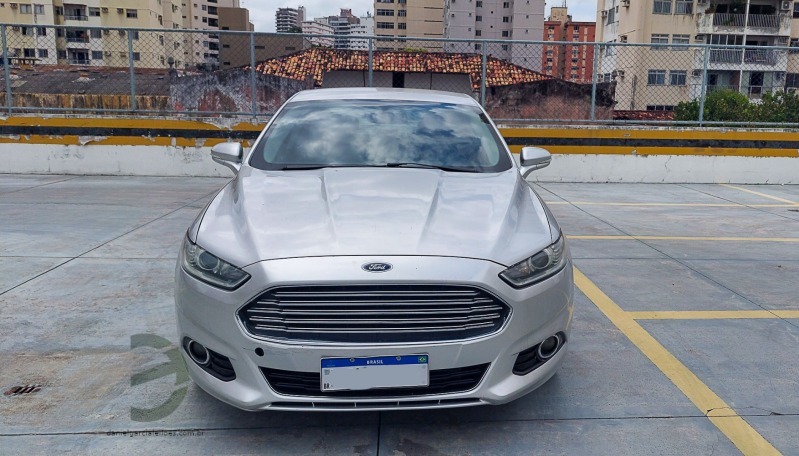 Ford Fusion FWD GTDI 2014 com Placa LRL5C56 em null