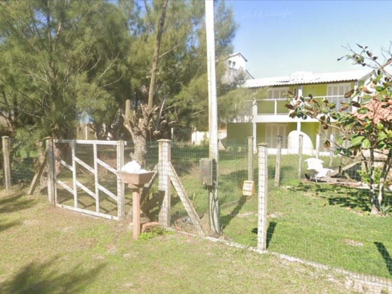 Terreno Urbano de 360m² sem Benfeitorias em Balneário Pinhal - Rio Grande do Sul