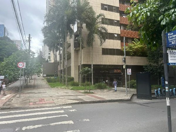 Imagem do leilão Leilão de Apartamento no Residencial Villa Edith com 3 Quartos e 2 Vagas na Garagem em Belo Horizonte - Minas Gerais