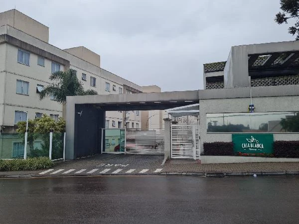 Apartamento no Condomínio Residencial Reserva Casa Blanca com 1 Vaga na Garagem em Sao Jose Dos Pinhais - Paraná