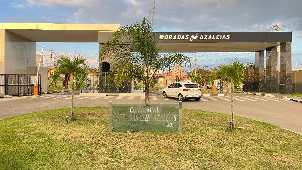 Imagem do leilão Leilão de Apartamento no Condomínio Morada Club Azaleias com 2 Quartos e 1 Vaga em Feira De Santana - Bahia