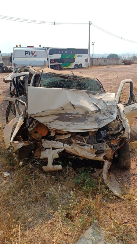 Fiat Palio Fire Economy 2011/2012 na Cor Branca em Sorriso - Mato Grosso