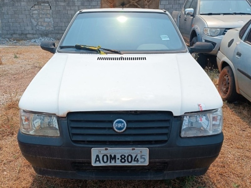 Fiat Uno Mille Fire Flex 2007 Branco em Cuiabá - Mato Grosso
