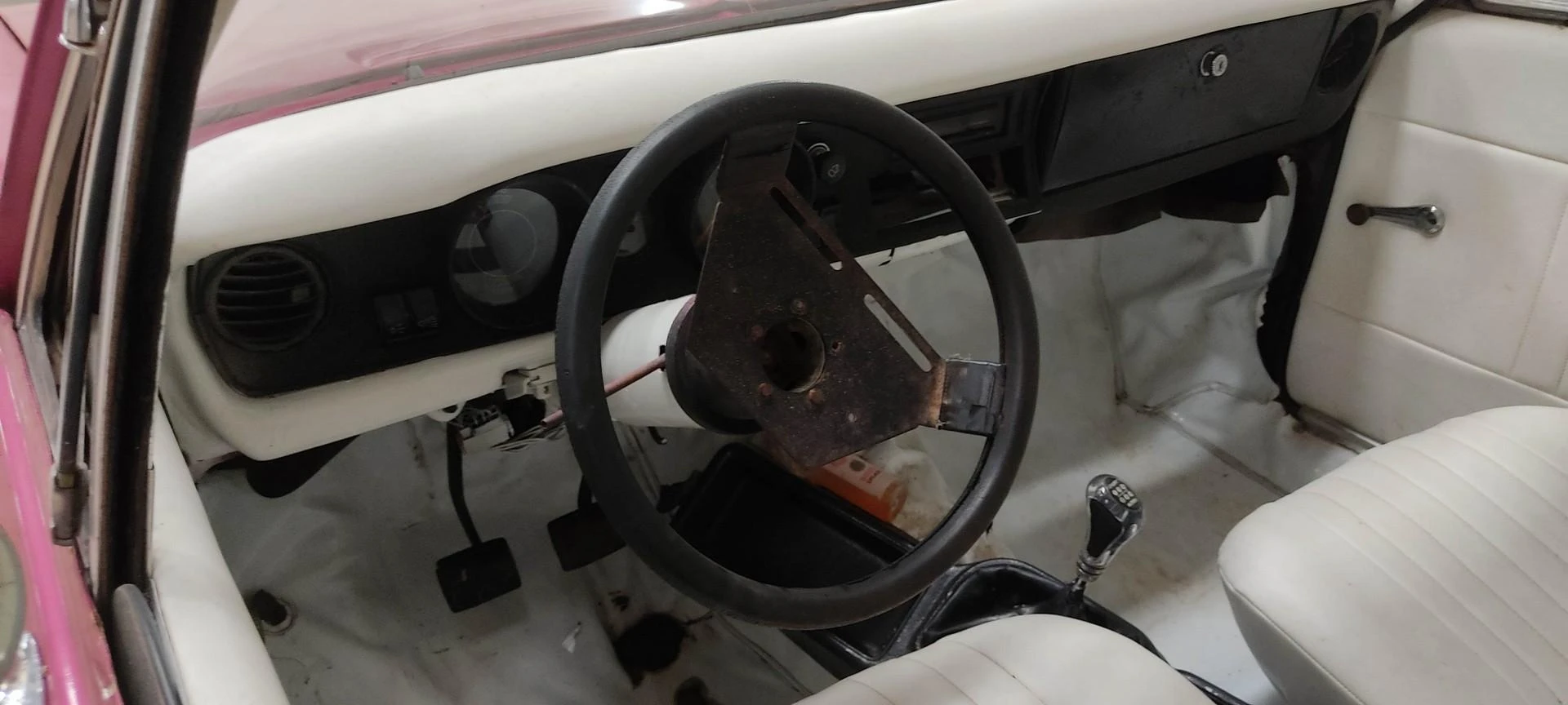 Imagem do leilão Leilão de Chevrolet Opala 1976 Rosa com Chassi ACR6H10 em Araucária - Paraná