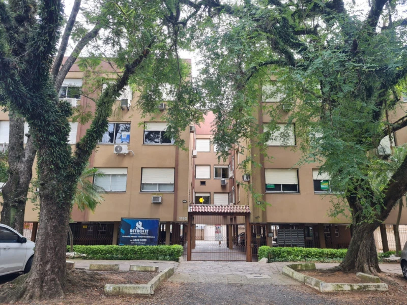 Apartamento de 02 Dormitórios na Avenida Saturnino De Brito em Porto Alegre - Rio Grande do Sul