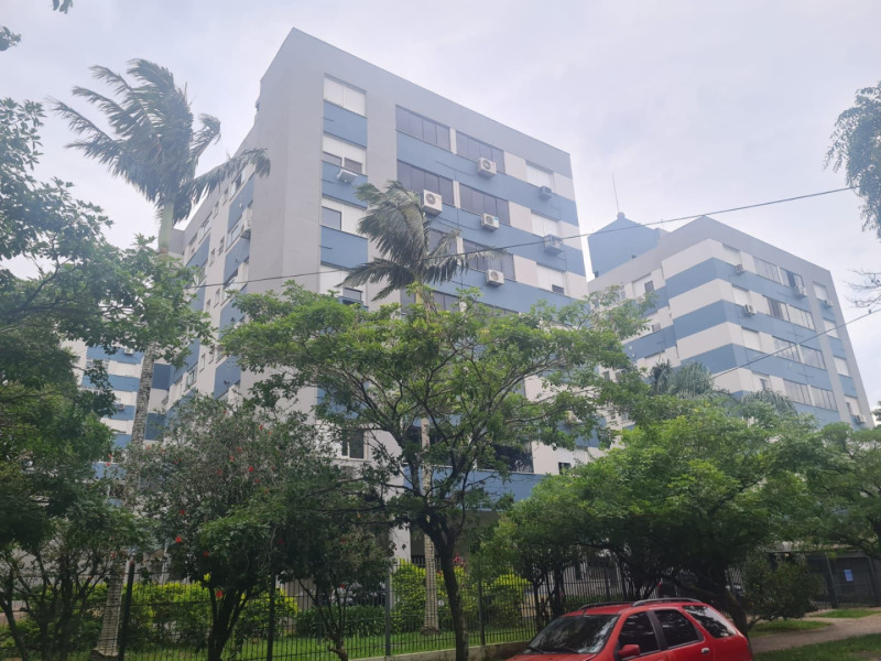 Apartamento de 116m² com Área Privativa de 71m² e Fração Ideal no Edifício Plaza Van Gogh em Porto Alegre - Rio Grande do Sul