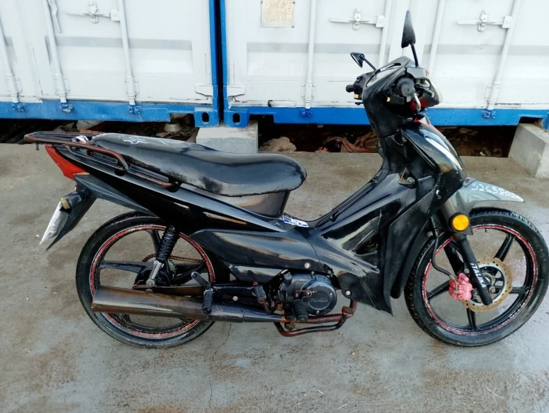 I/Loncin Italika ST50 Aproveitável com Motor Inservível e Danificações em Juazeiro - Sergipe