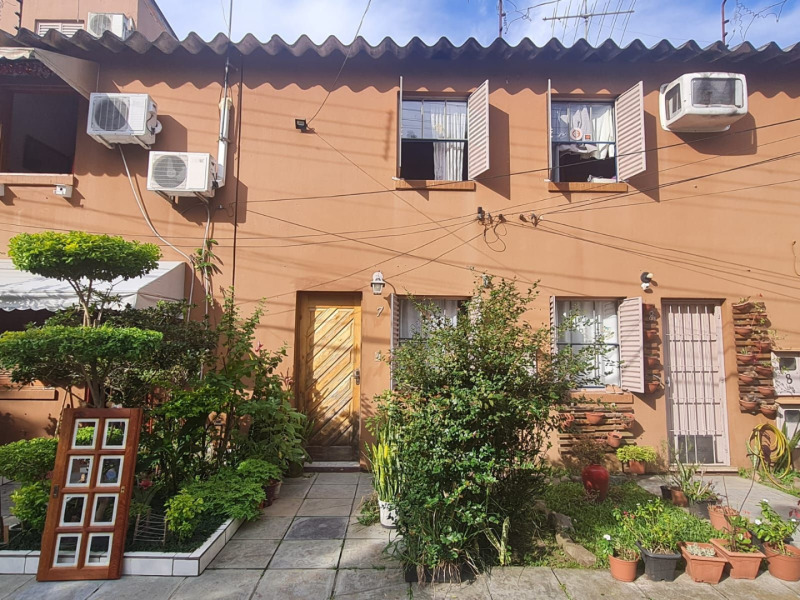 Unidade Autônoma de 45,5m² em Condomínio Residencial com Dois Pavimentos em Porto Alegre - Rio Grande do Sul