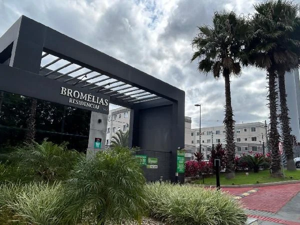 Imagem do leilão Leilão de Apartamento no Condomínio Residencial Bromelias com 2 Quartos e 1 Vaga em Palhoca - Santa Catarina